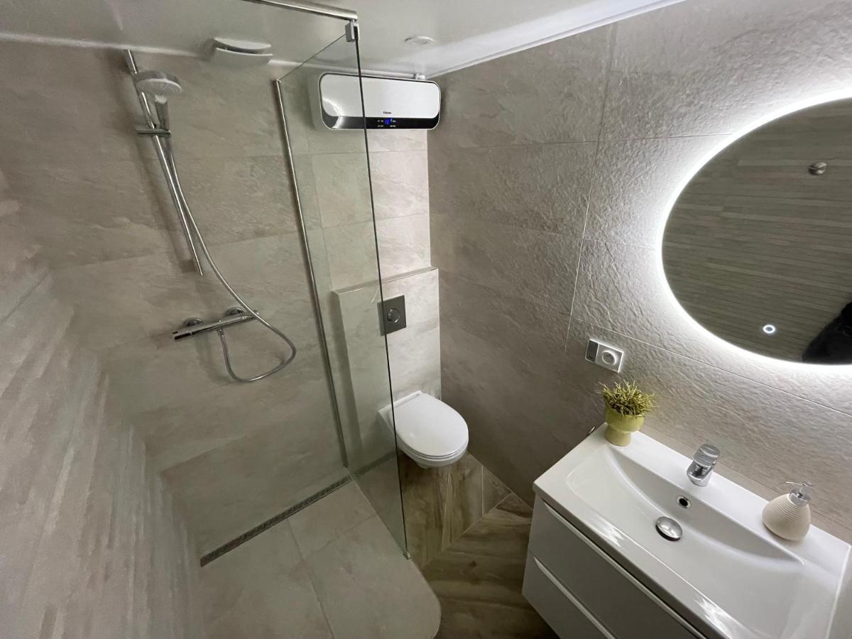 Nice Renting - Massena - Loft - Heart Of Vieil Antibes - The Market With Sea View Ngoại thất bức ảnh